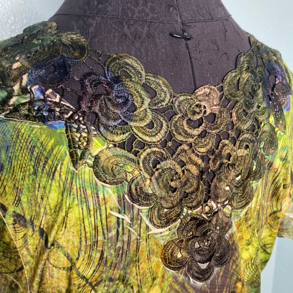 One World Green Blouse - Picture 6 of 11